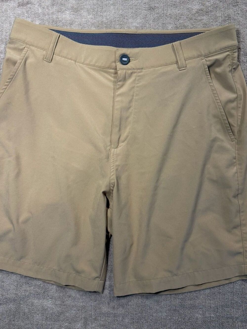 Puma Men's Khaki Shorts-32